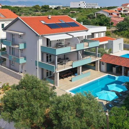 נובליה Apartmani "Villa Barbara" מראה חיצוני תמונה