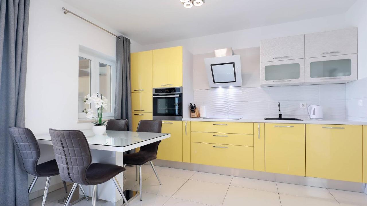 נובליה Apartmani "Villa Barbara" מראה חיצוני תמונה