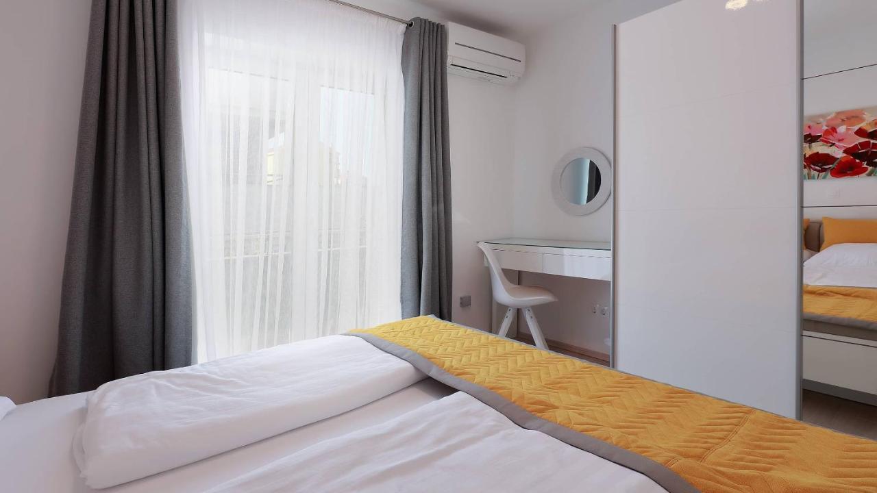 נובליה Apartmani "Villa Barbara" מראה חיצוני תמונה