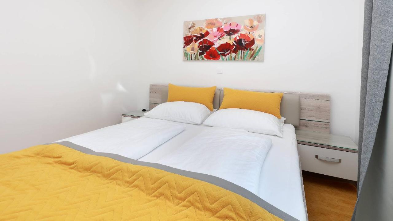 נובליה Apartmani "Villa Barbara" מראה חיצוני תמונה