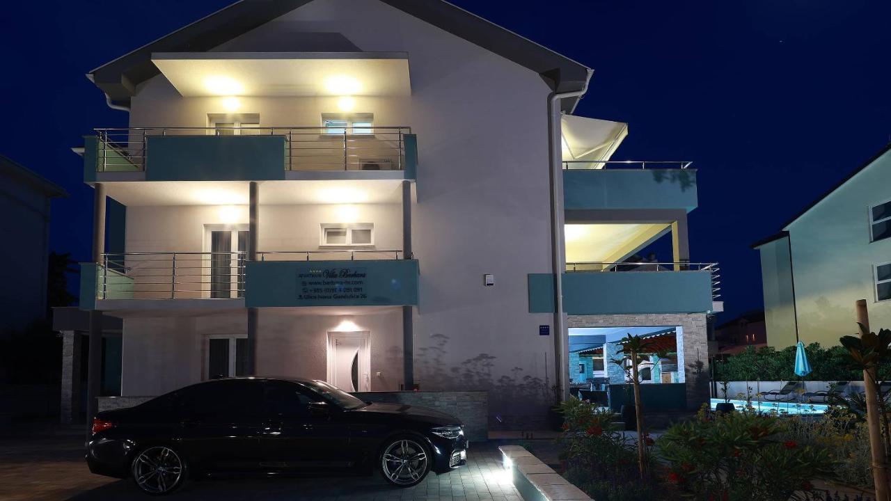 נובליה Apartmani "Villa Barbara" מראה חיצוני תמונה