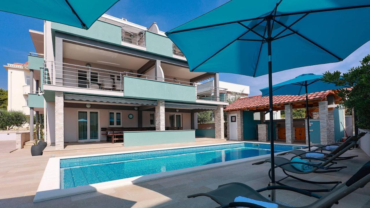 נובליה Apartmani "Villa Barbara" מראה חיצוני תמונה